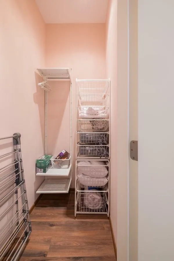 Apartamento Cozy 3-Bedroom With Stylish Comfort And Chic Decor Sofía