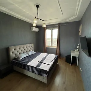 Maria-luiza's Cozy Apartamento